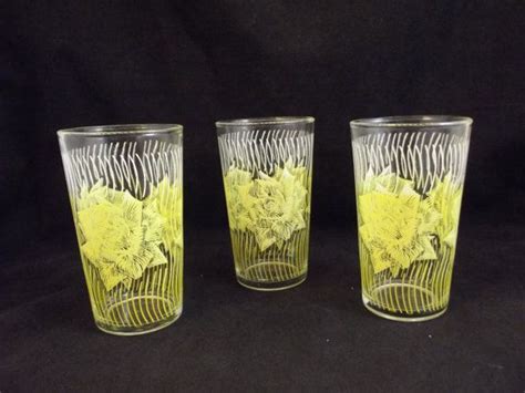 Retro Drinking Glasses Yellow Rose By Theclassyglasslassy Cool Glasses Yellow Roses Addiction