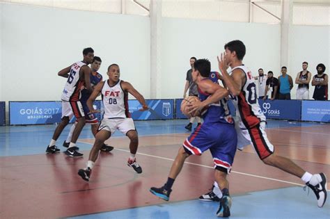 Trabalhamos forte no processo evolutivo do basquete 3x3 no brasil. Conheça o Basquete 3x3, modalidade que fez sucesso nos ...