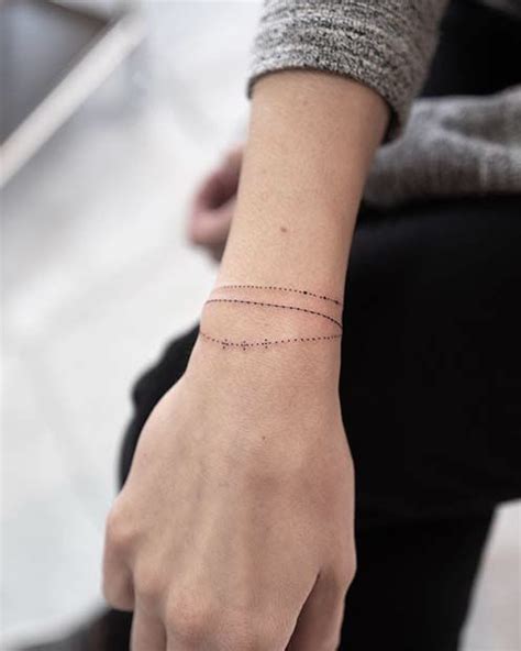 50 Stylish And Significant Bracelet Tattoos For Your Wrist Millions