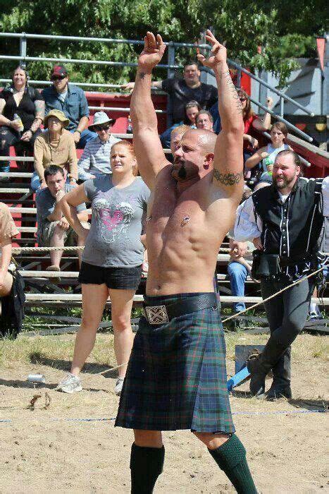 Kilted And Shirtless My Favorite From Outlanders Kitchen Men In Kilts Kilt Irish Men