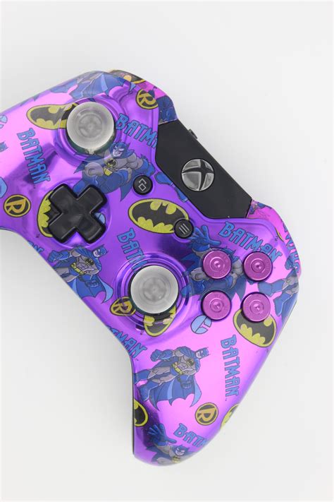 Purple Chrome Batman Lit Xbox One Controller With Purple Bullet Buttons