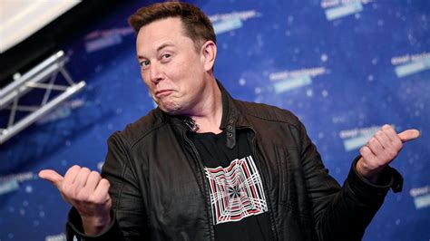 Elon musk sparked concern that tesla could sell its holdings of the cryptocurrency, before later clarifying that the electric vehicle company had musk responded to the tweet with the word indeed, which caused bitcoin and other cryptocurrencies to plummet. Elon Musk changes Twitter bio to #bitcoin, chaos ensues - Tech