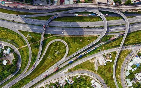 Đây là một trong những hoạt động khẩn trương trong quá trình kiện toàn hình ảnh và bộ máy hành chính của thành phố mới. Ngắm thành phố Thủ Đức tương lai - đô thị có hạ tầng hiện đại bậc nhất TP.HCM