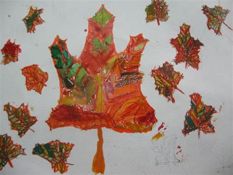 Два плюс два: Уроки творчества: осенние листья