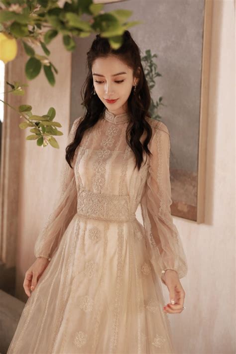 Angelababy ăn Mừng Sinh Nhật Tại Weibo Night 2020 Với Dior Elie Saab