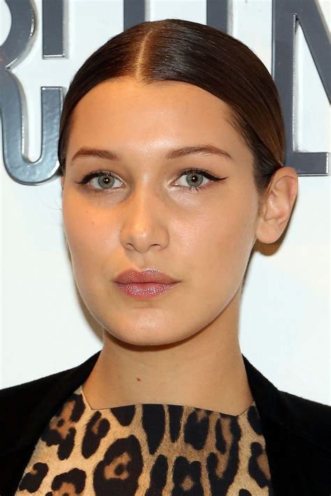 You can even see bella hadid thigh. Bella Hadid, Before and After | Bella hadid, Beauty, Bella ...