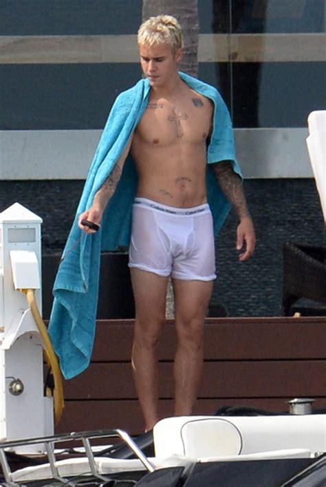 Justin Bieber In Miami Photos Justin Biebers Wild Antics Parties Naked Pictures And