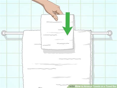 How to fold bath towels. How to Arrange Towels on a Towel Bar in 2020 | Bathroom ...