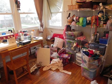 Добавить messy craft room в разделе моя игры! The Virtues of a Cluttered Workspace