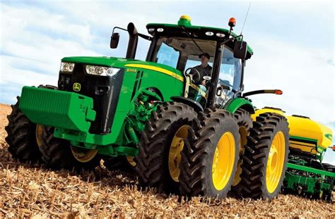 Oklahoma Farm Report John Deere Unveils New And Series Sprayers