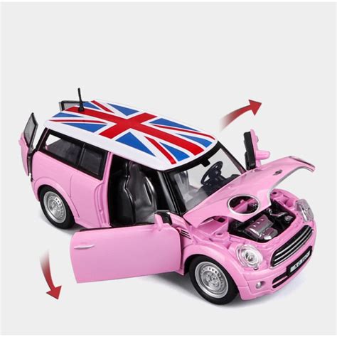 132 Scale Mini Countryman Diecast Alloy Metal Car Model With Sound Pull