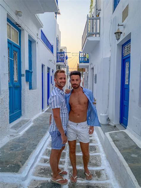 20 Greece Travel Outfits For Men What To Wear In Greece 2022