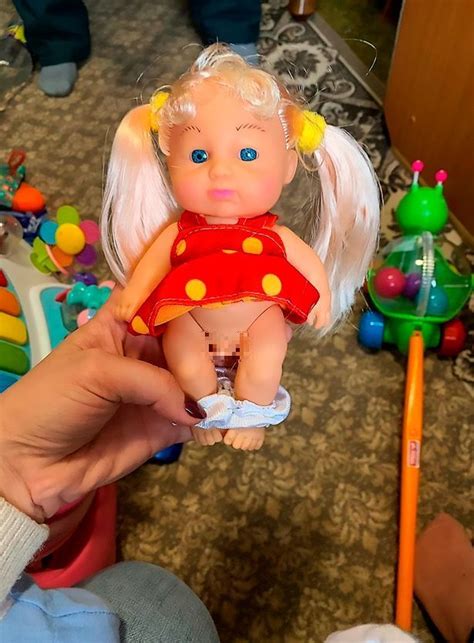 Bambola Trans In Vendita In Un Negozio Di Giocattoli è La Prima Al Mondo
