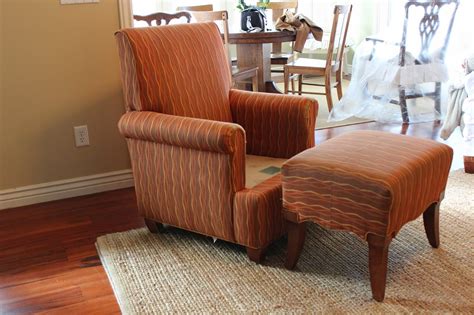 A pictorial tutorial is mostly all pictures, in order, showing how the project was done, with minimal interruption by words. Custom Slipcovers by Shelley: Chairs, Ottomans, and Dining ...