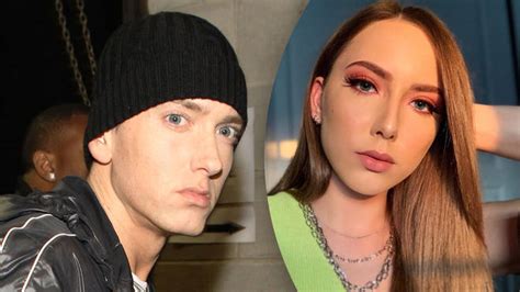 So eminem's daughter, hailie mathers, started college this year. Eminem's Daughter Hailie Jade Sends Fans Wild With 'Golden ...