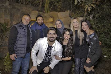 احتفل الفنان مينا عطا بعيد ميلاده الـ29 مع زوجته، بحضور عائلته وبعض الأصدقاء المقربين من الوسط الفني منهم حميد الشاعري وزوجته وعدد من النجوم الشباب منهم حاتم فهمي وزوجته. 21 صورة- مينا عطا يحتفل بعيد ميلاده مع زوجته وحميد الشاعري ...