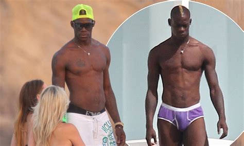 Asked how he would manage a player like himself, he said: Mario Balotelli shows off his physique in a pair of purple ...