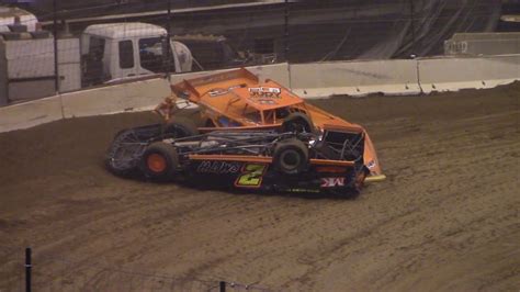 Late Model Crashes At The 2019 Gateway Dirt Nationals Youtube