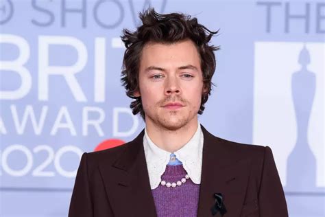 harry styles confiesa que le avergonzaba su vida sexual durante one direction