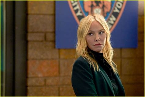 Here S Why Kelli Giddish Is Reportedly Leaving Law Order SVU After Years Photo