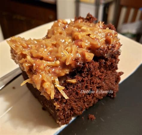 I always seem to forget that when one runs a food blog, everything is i'd love to try the pecan frosting! GERMAN CHOCOLATE ICING - Your Recipe Blog