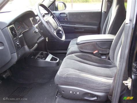 2002 Dodge Dakota Club Cab Interior