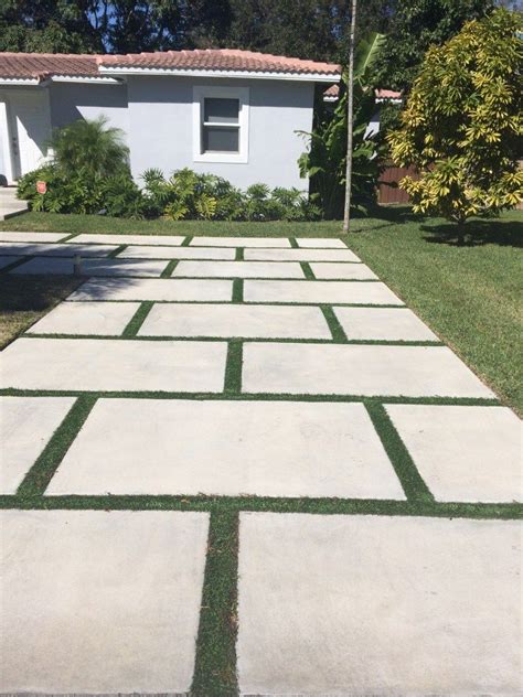Concrete Pavers With Turf In Between Artofit
