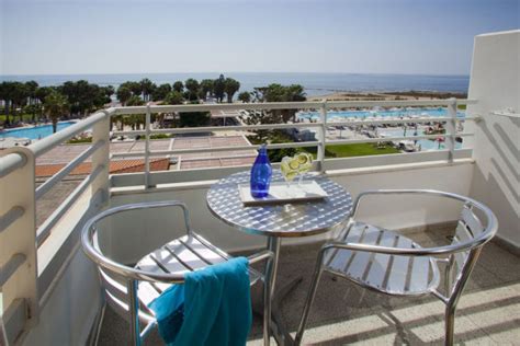 The louis phaethon beach 4 star hotel in pafos is. Louis Phaethon Beach Hotel (Paphos) from £134 | lastminute.com