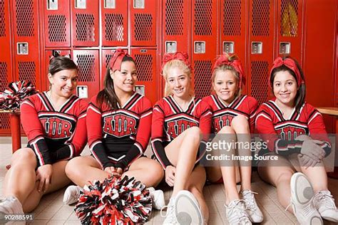 Cheerleaders Locker Room Photos And Premium High Res Pictures Getty Images