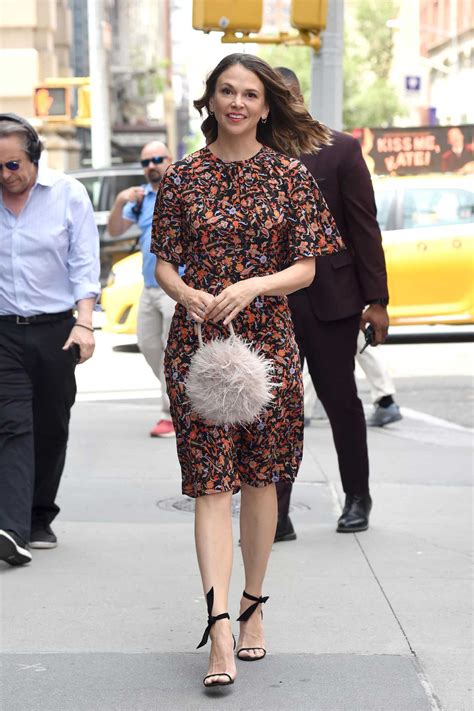 Sutton Foster In A Floral Dress Visits The Build Studios In New York 06