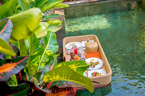 5 Resorts To Try Floating Breakfast In Bali The 2020 Edition