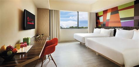 The closest airport is sultan abdul aziz shah airport. Deluxe Room - Genting Hotel Jurong - Resorts World Sentosa