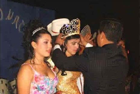 Esposa y madre de dos hermosas hijas �� ex reina de belleza instagram: Y que se nos casa el Chapo la historia de la boda con Emma ...