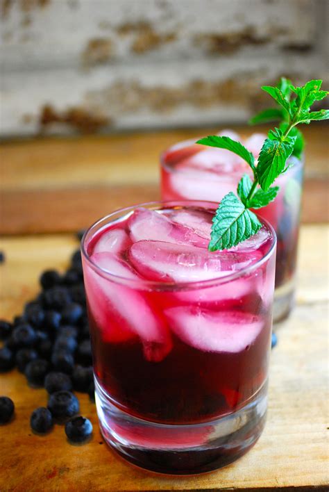 Blueberry Mint Julep Spritzer Delicious Drink Recipes Blueberry Mint