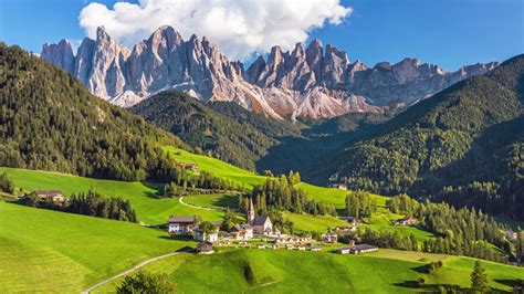 Why April Is The Best Time To Visit The Dolomites In The Italian Alps