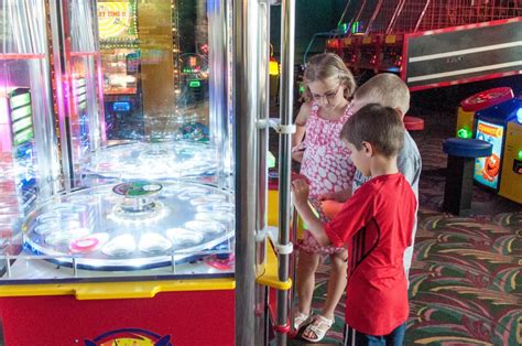 Livingstons Amusement Center Open 365 Days A Year Must Do Visitor Guides
