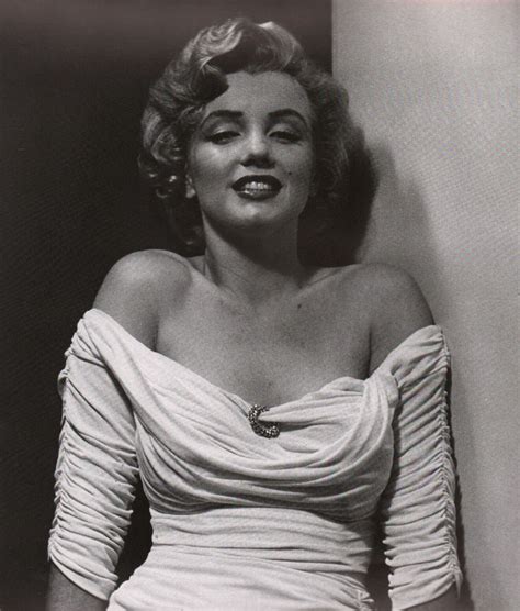 Vintage Marilyn Monroe Nude Repicsx Com Sexiz Pix