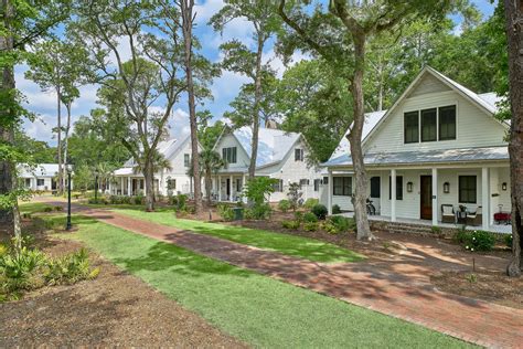 Book securely online knowing your holiday is fully protected. Wilson Cottages, Palmetto Bluff - Farmhouse - Atlanta - by ...
