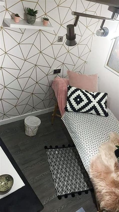Zara Shimmer Metallic Wallpaper White Gold Wallpaper Decor Bedroom