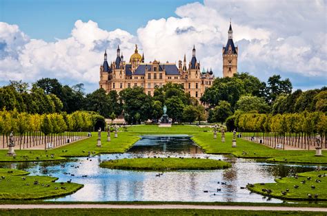 Die 10 Schönsten Burgen Und Schlösser In Deutschland Urlaubsgurude