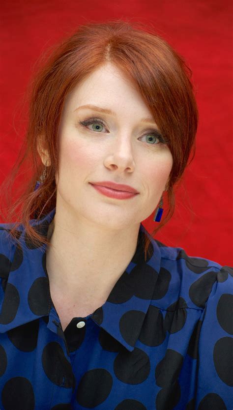 bryce dallas howard pelirrojas cabello y belleza peinados