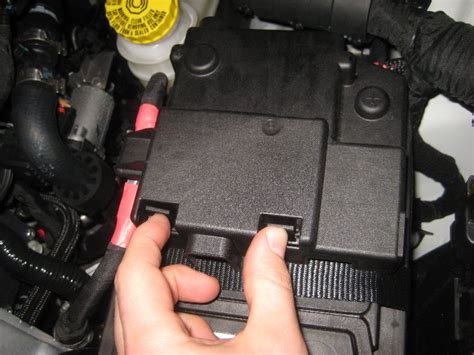 Jeep Renegade 12v Automotive Battery Replacement Guide 007