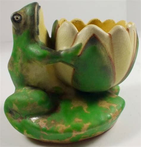 Antique Weller Art Pottery Coppertone Frog On Water Lily Pad Flower Pot