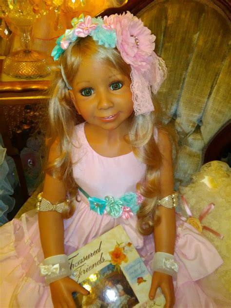 Check spelling or type a new query. Pin von Linda Houghton auf dolls shabby in 2020 | Annette ...