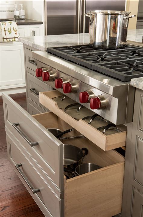 Storing all these essentials in an organized, easily accessible manner is key to making the most of your time cooking, eating, and. Kitchen Cabinet Storage Ideas. Great Kitchen cabinet ideas ...