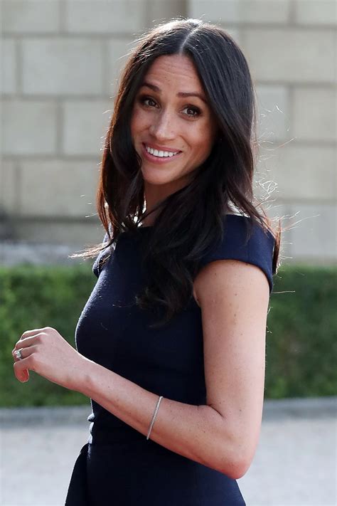 Opinion meghan, the duchess of sussex. PHOTOS: Meghan Markle and Mom Arrive at Hotel Before ...