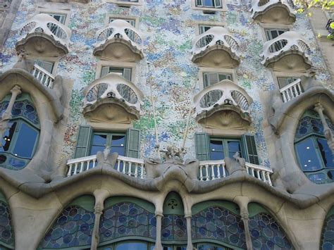 Deutsch diese domain wurde soeben freigeschaltet. Casa Batllo ♥ das Haus der Knochen von Antonio Gaudi in ...
