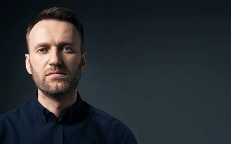 21:17 🎥 олег навальный о «санитарном деле». Правительство Германии: Навальный «с большой долей ...