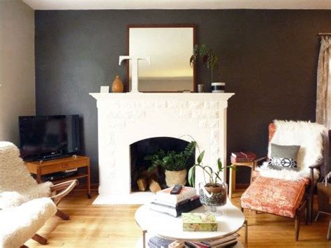 Urbane bronze might be a color rooted in nature, but it also has a unique whether it's the primary color or accent color, urbane bronze is the perfect choice for many interior and exterior projects. SW Urbane Bronze paint color - media room | Bronze living ...