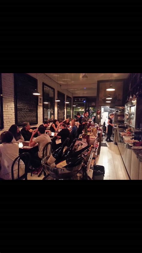 Restaurant Vin Papillon - Opening Hours - 2519, rue Notre-Dame O ...
